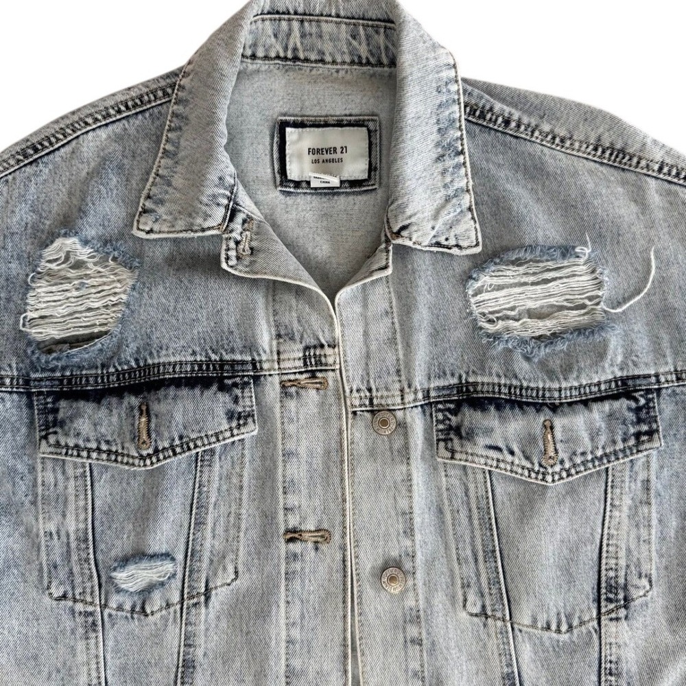 Forever 21 Distressed Denim Jacket Light Wash Oversized Jean Trucker Small - Picture 2 of 10